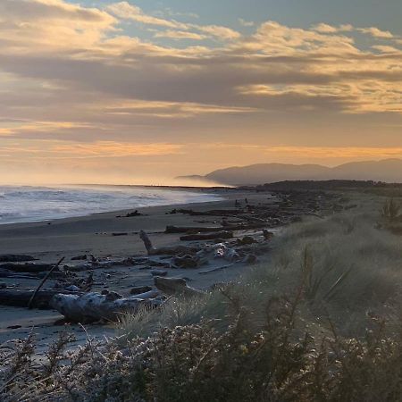 Haast Beach Motel Eksteriør bilde
