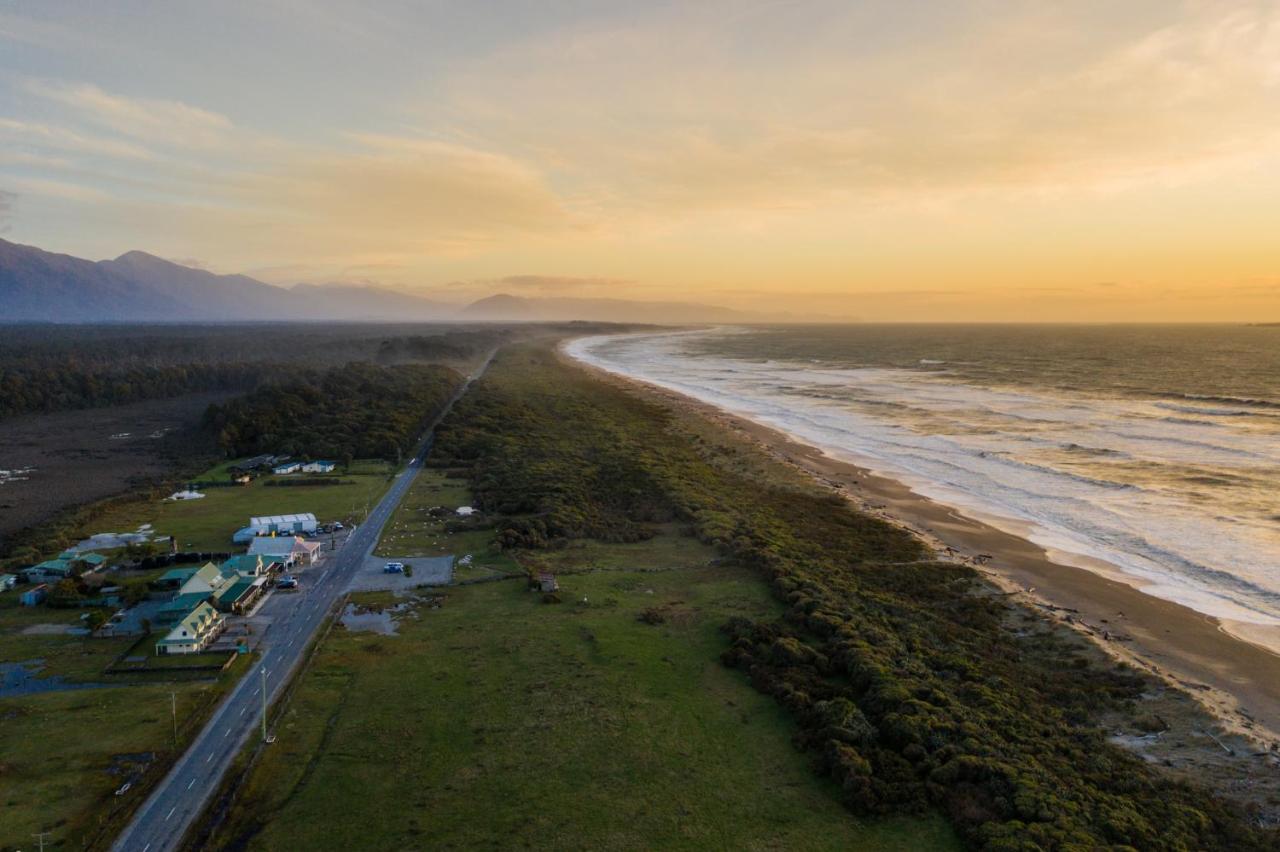 Haast Beach Motel Eksteriør bilde
