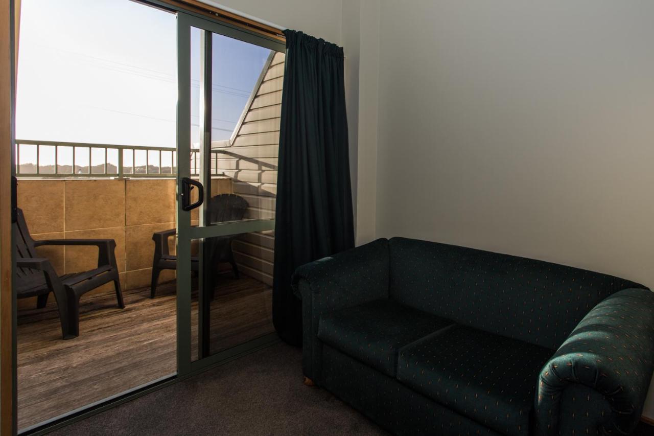 Haast Beach Motel Eksteriør bilde