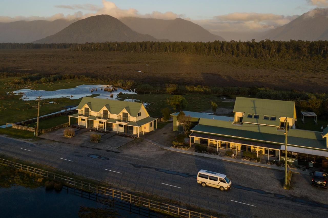 Haast Beach Motel Eksteriør bilde